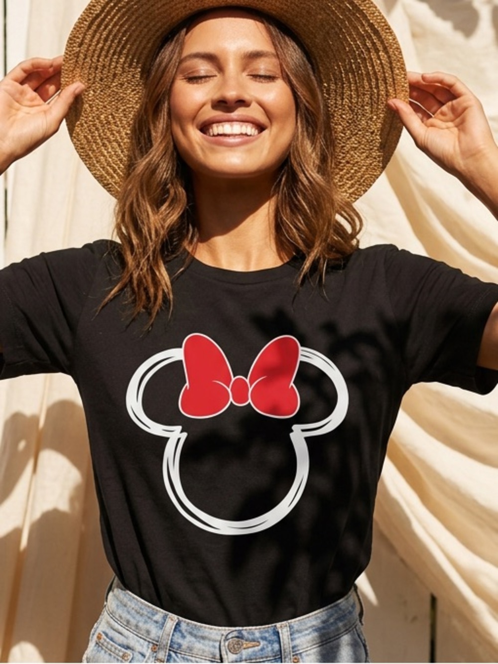 BLACK MINNIE MOUSE TEE